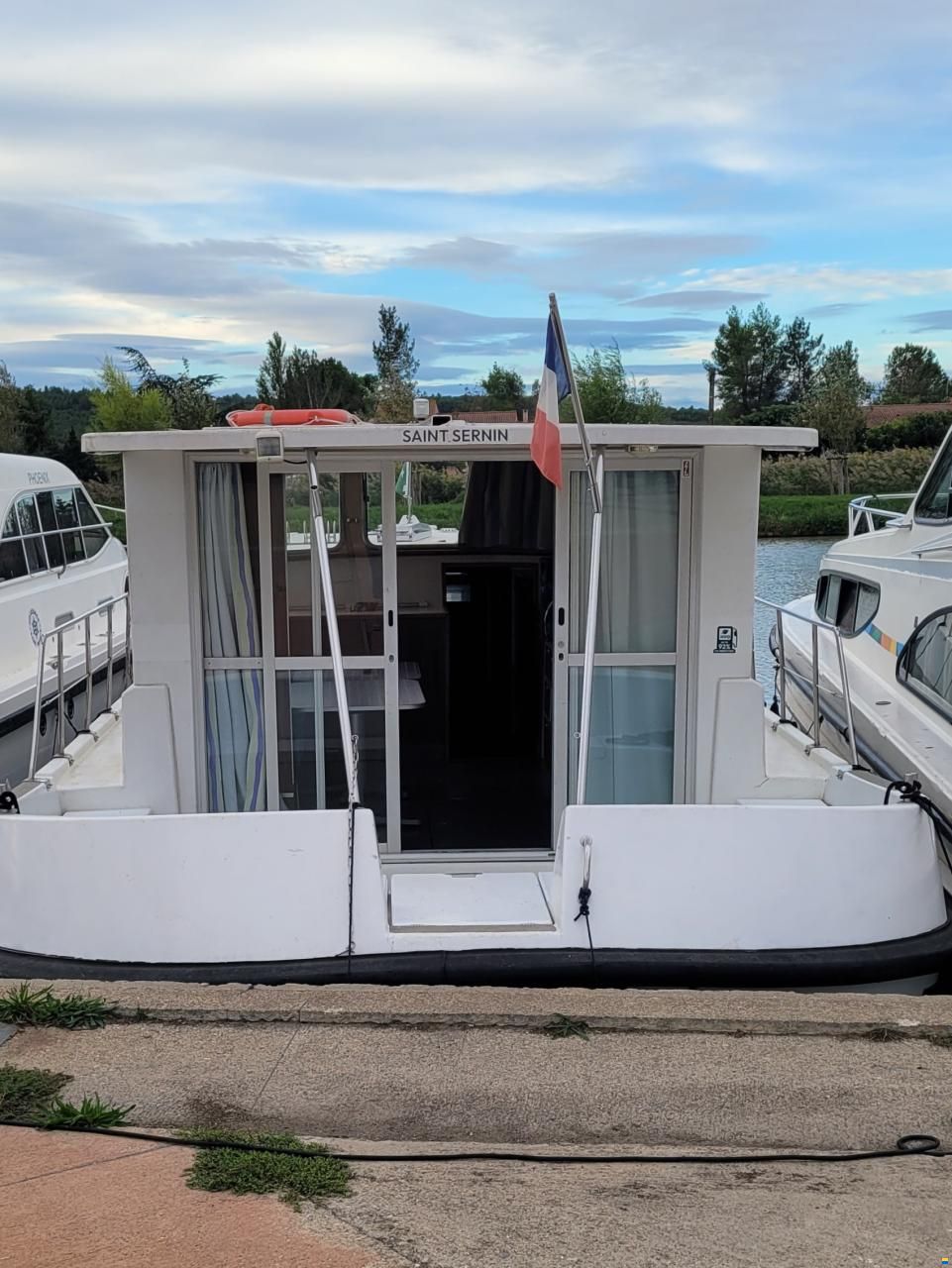 Locaboat 1260R