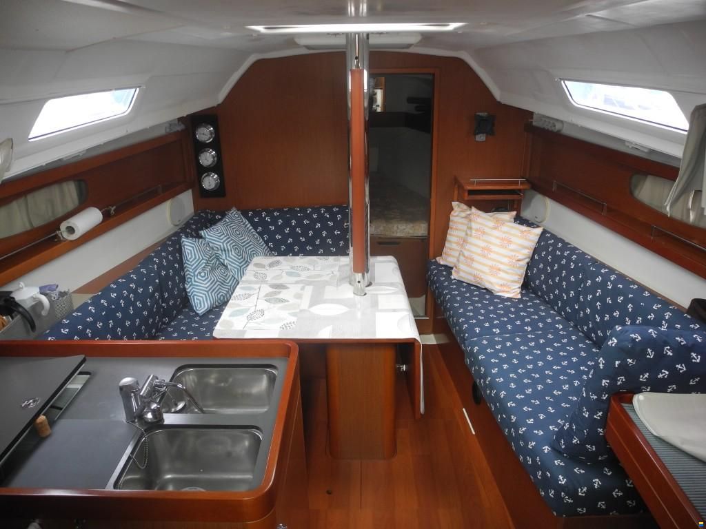Beneteau Oceanis 31