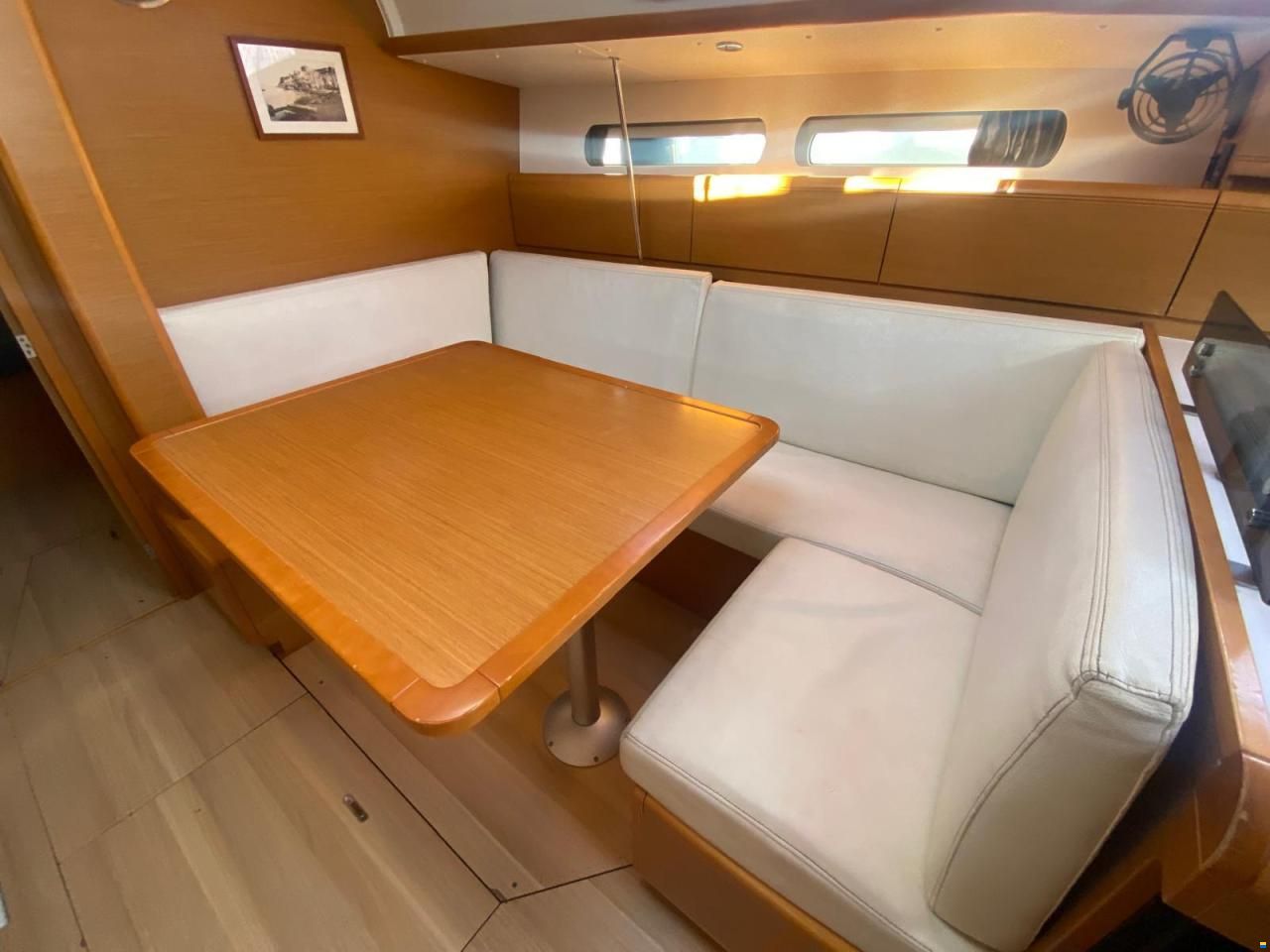 Jeanneau sun odyssey 409
