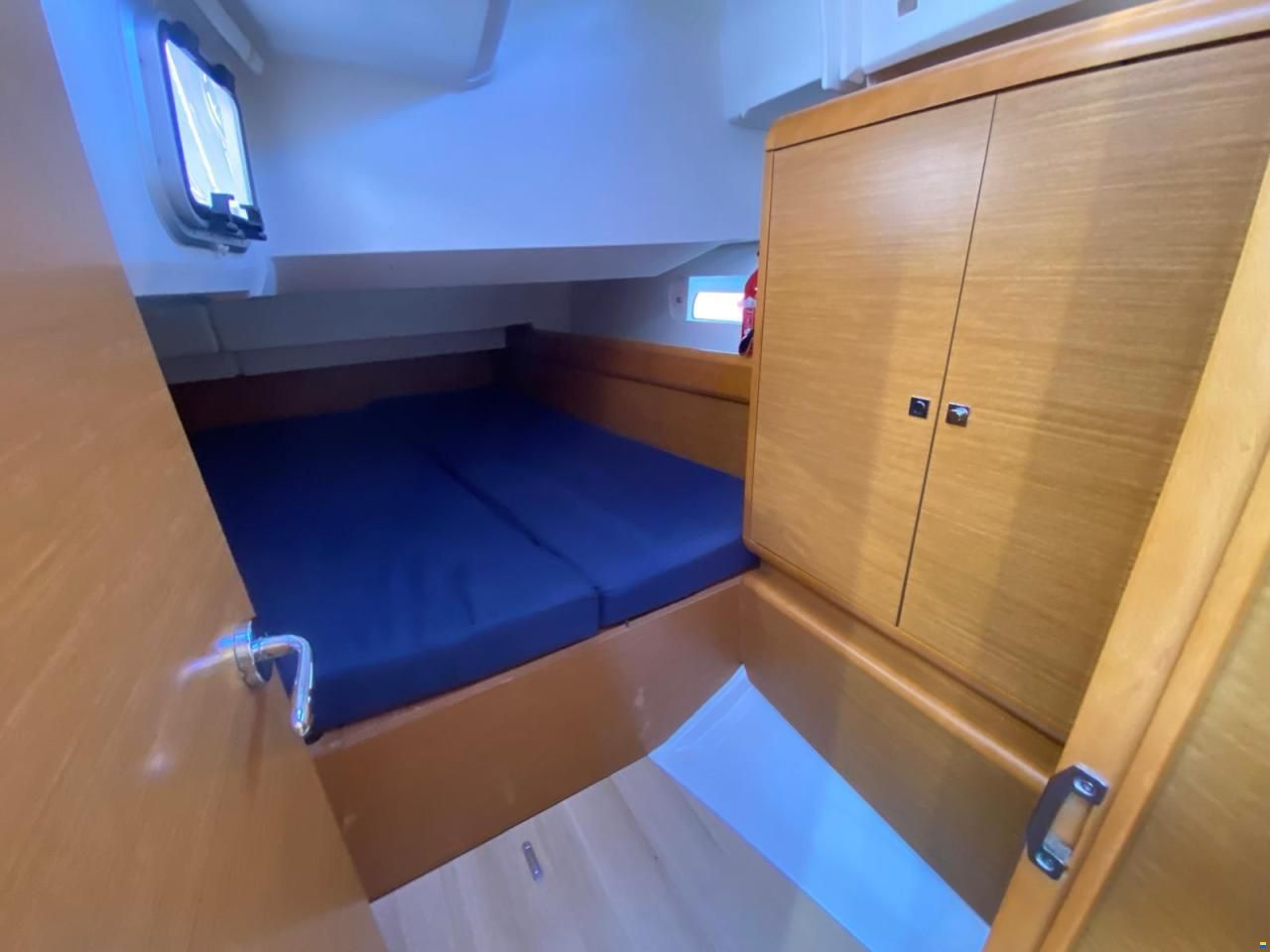 Jeanneau sun odyssey 409