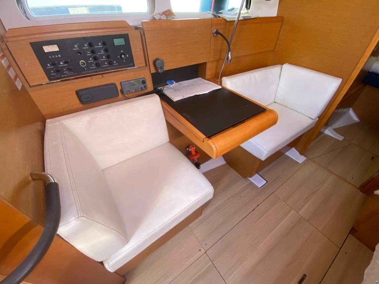 Jeanneau sun odyssey 409