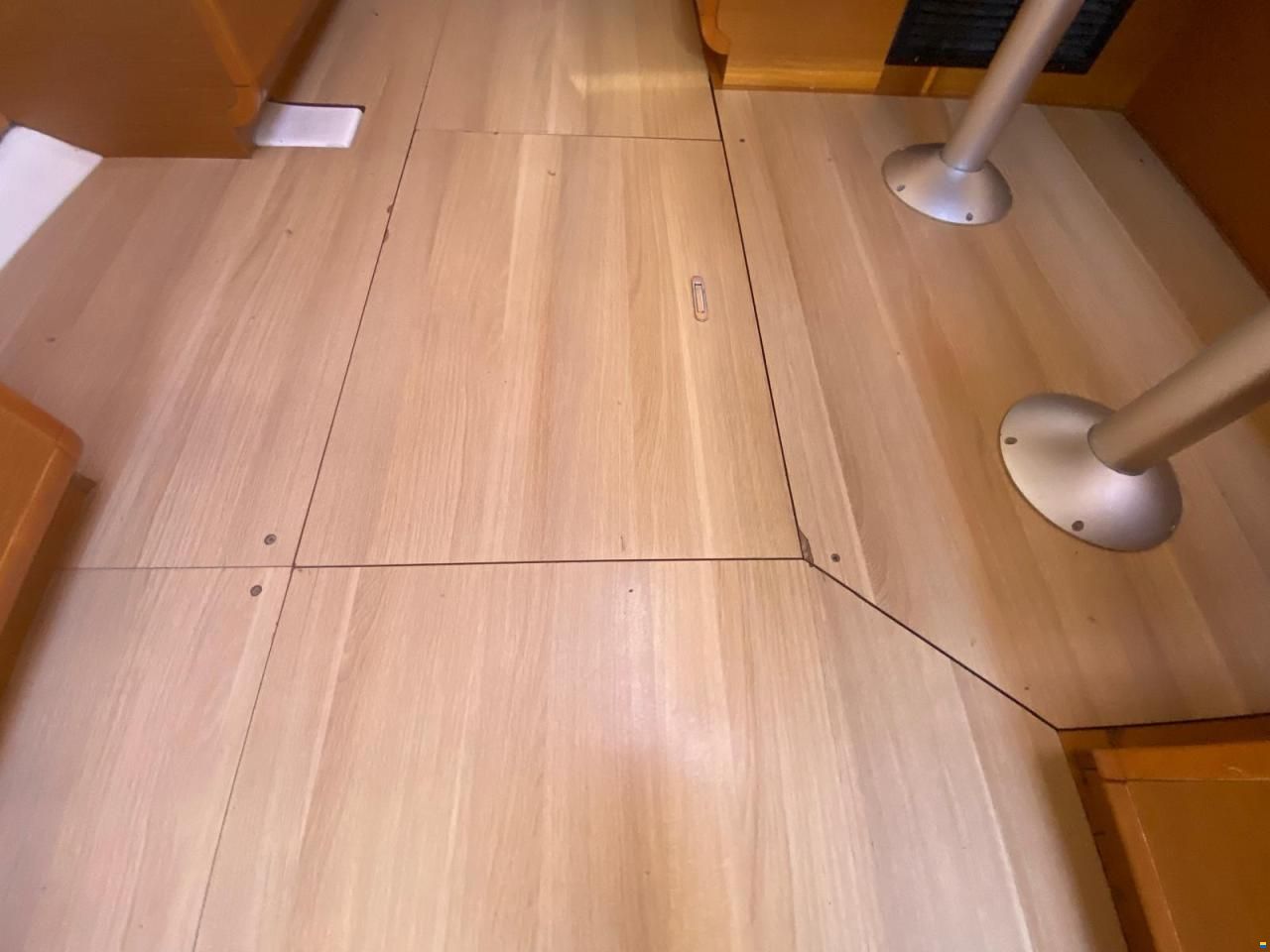 Jeanneau sun odyssey 409