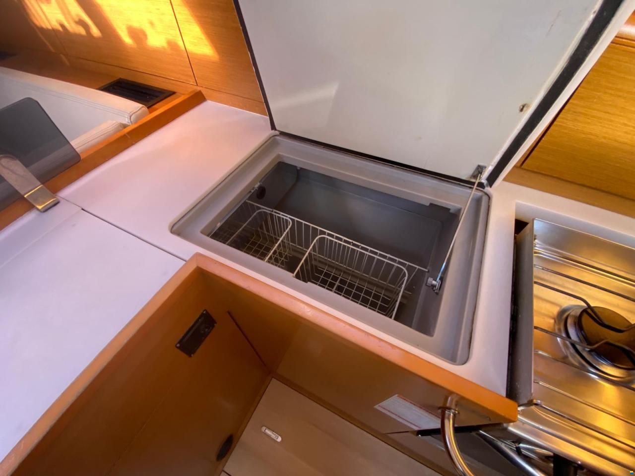 Jeanneau sun odyssey 409