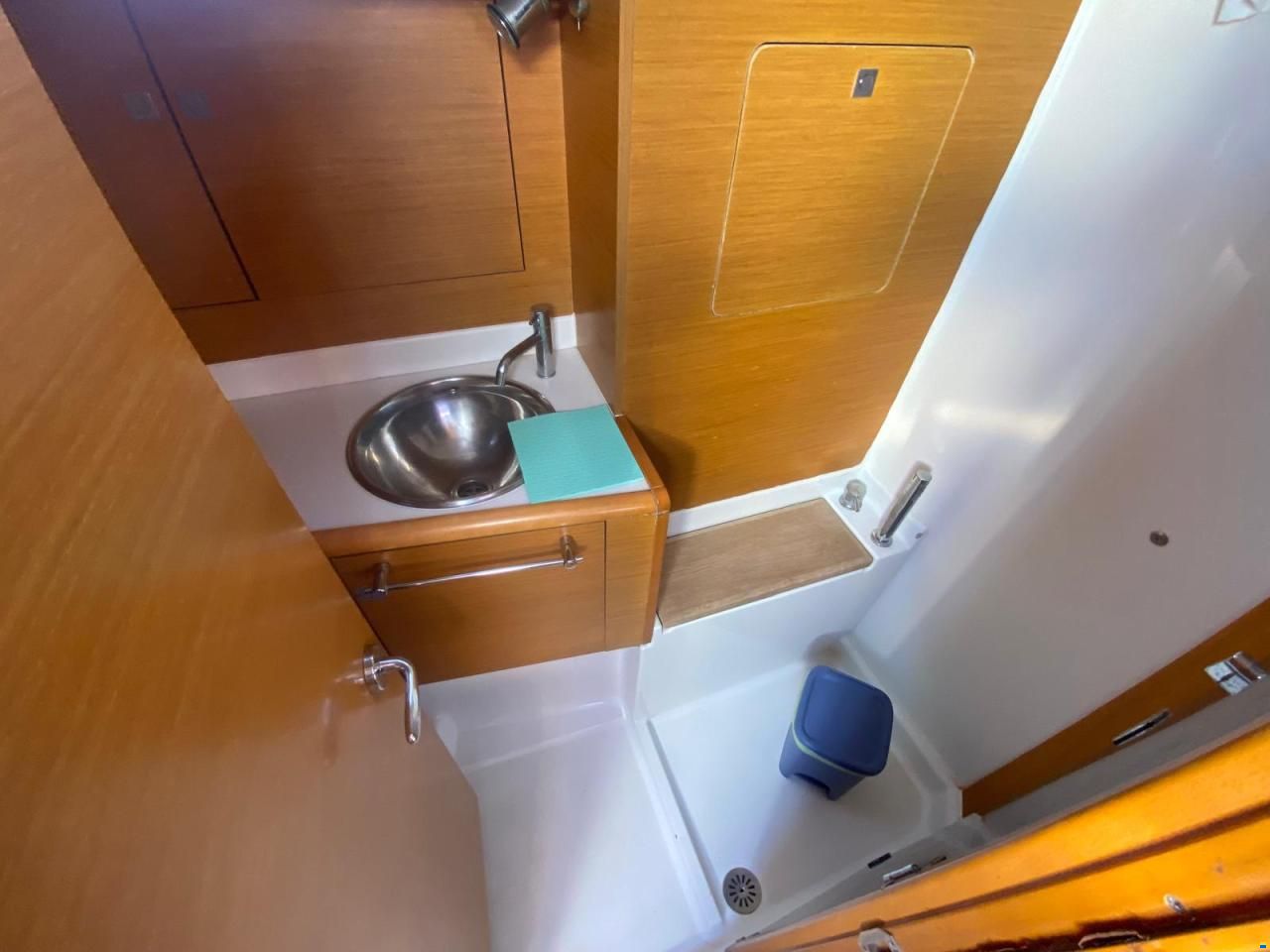 Jeanneau sun odyssey 409