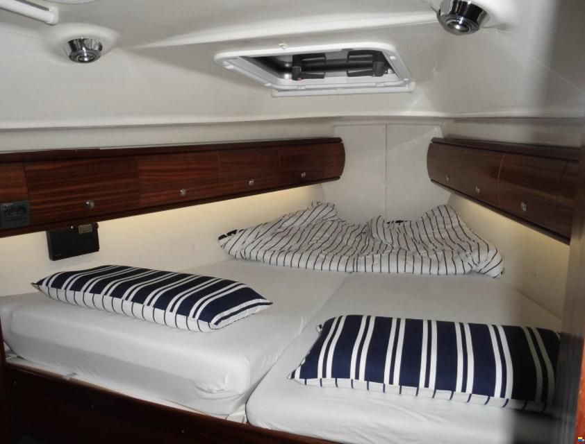 Bavaria 36-2