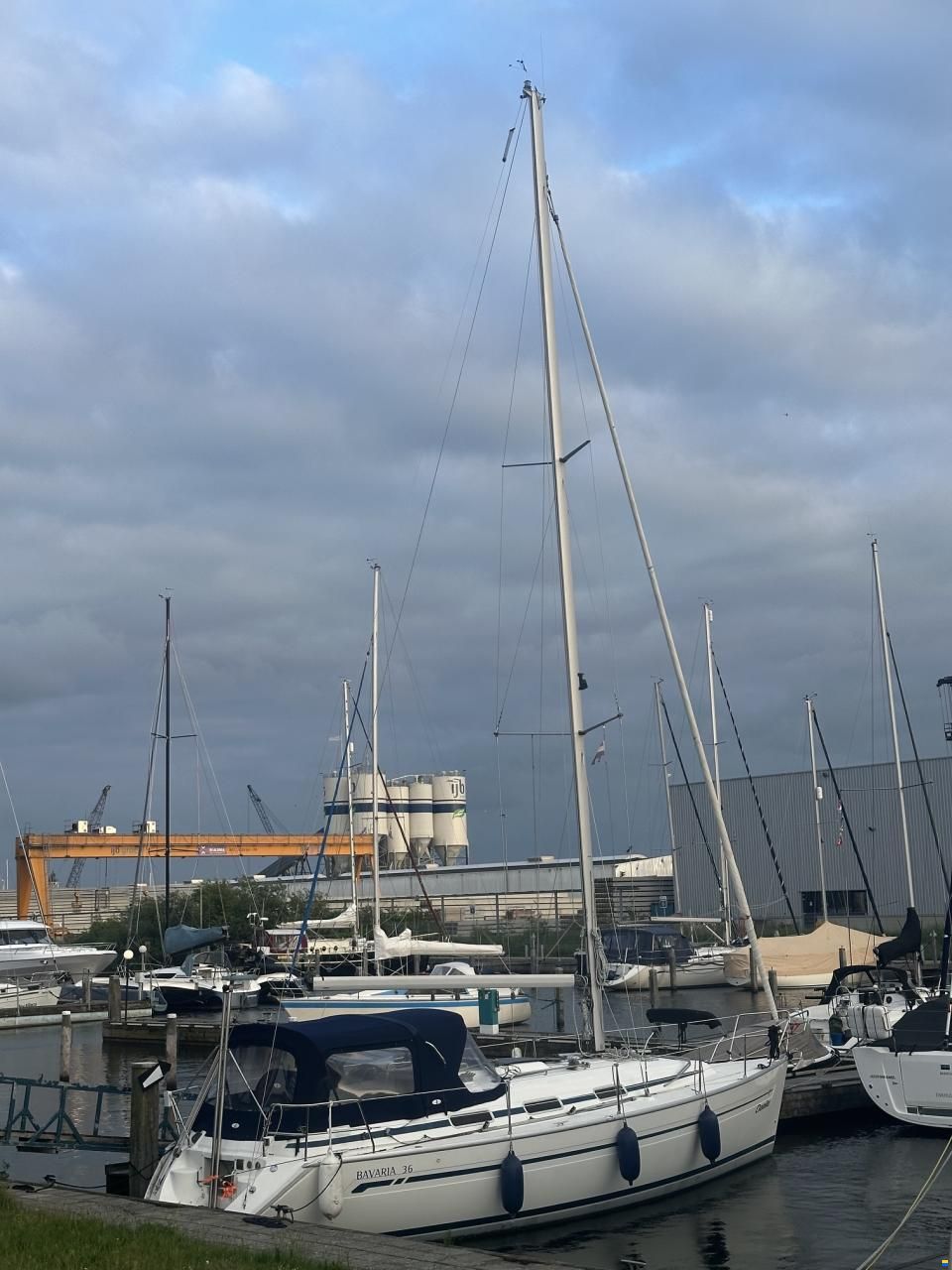 Bavaria 36-2
