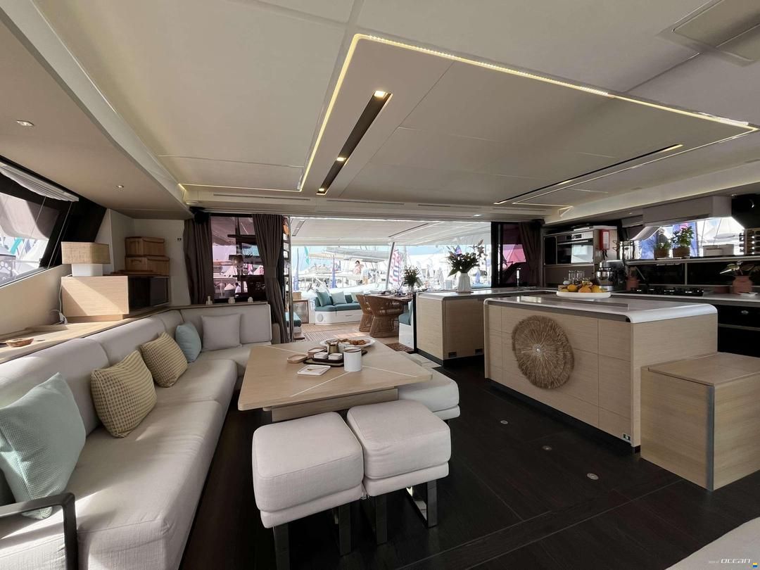 Fountaine Pajot Alegria 67