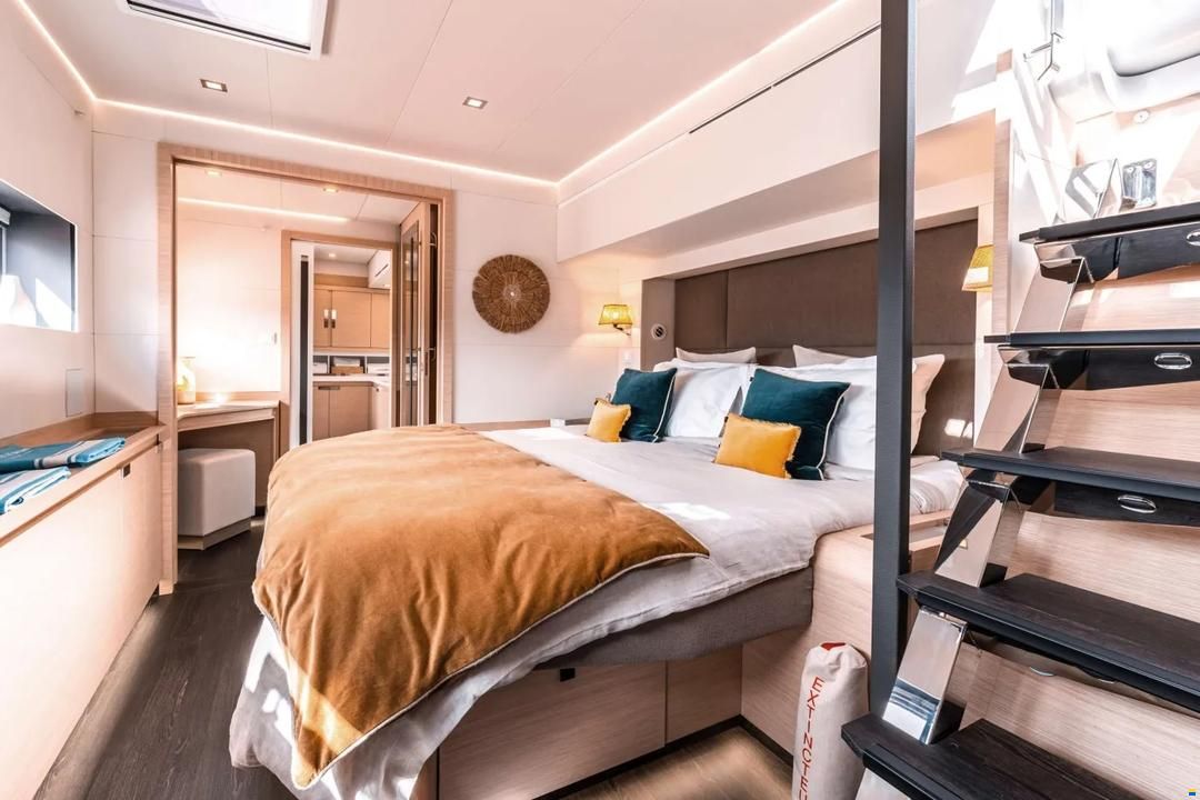 Fountaine Pajot Alegria 67