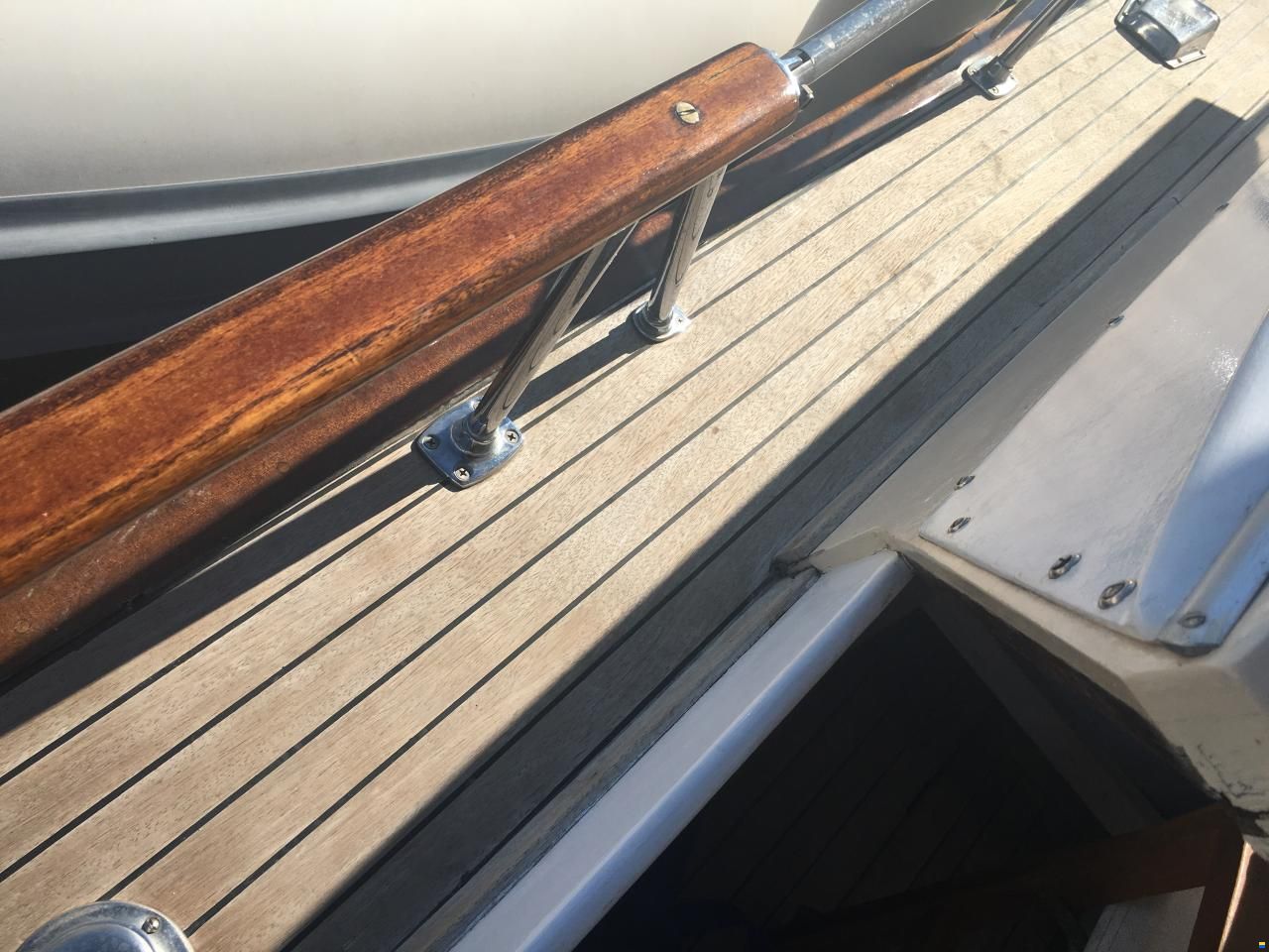 Chris Craft cavalier 30