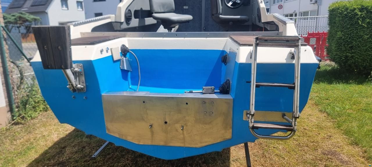 Kaj&uuml;tboot
