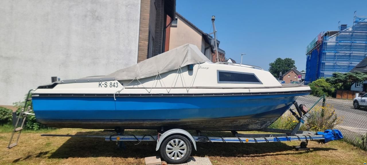 Kaj&uuml;tboot
