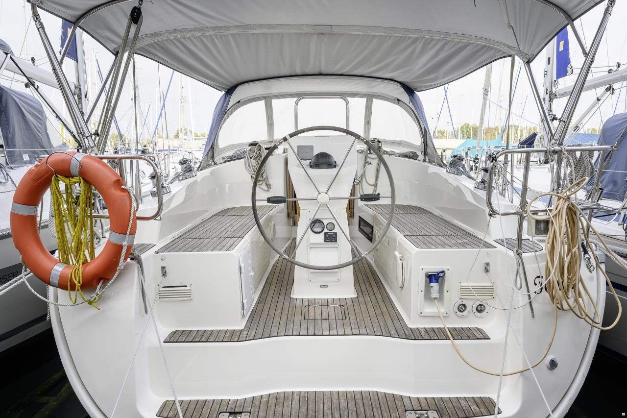 Bavaria 33 Cruiser
