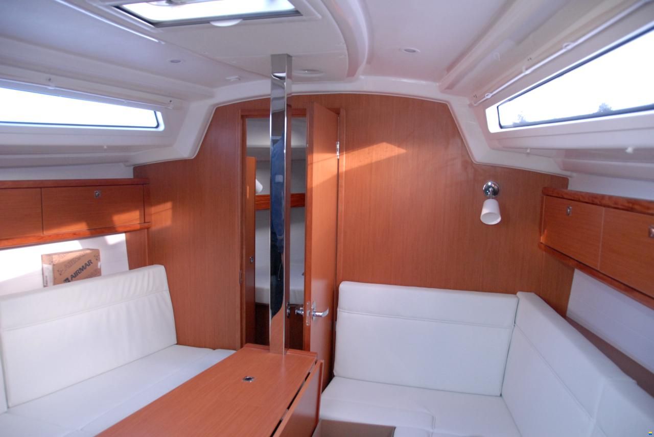 Bavaria 33 Cruiser
