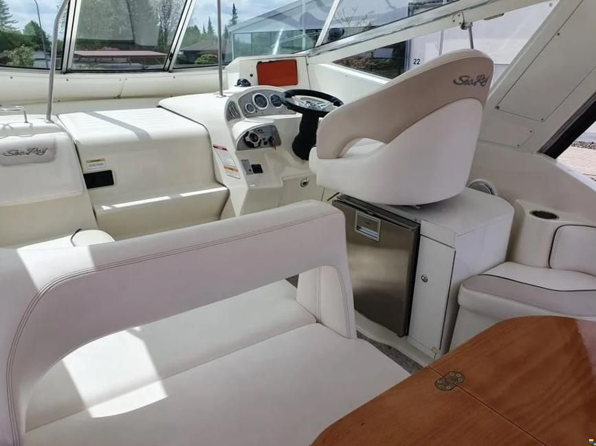 Sea Ray 255 Sundancer