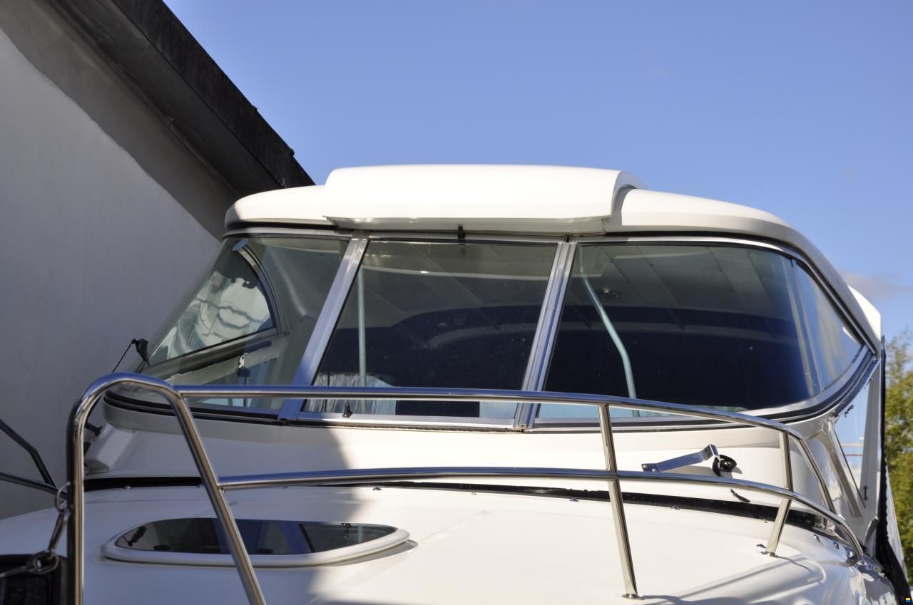 Sea Ray 255 Sundancer