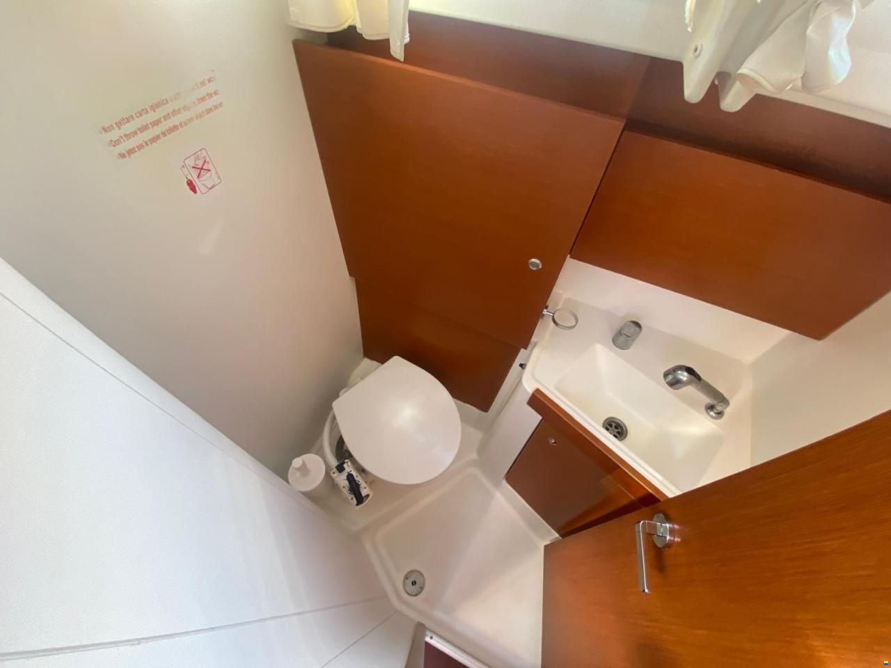 Beneteau oceanis 38.1