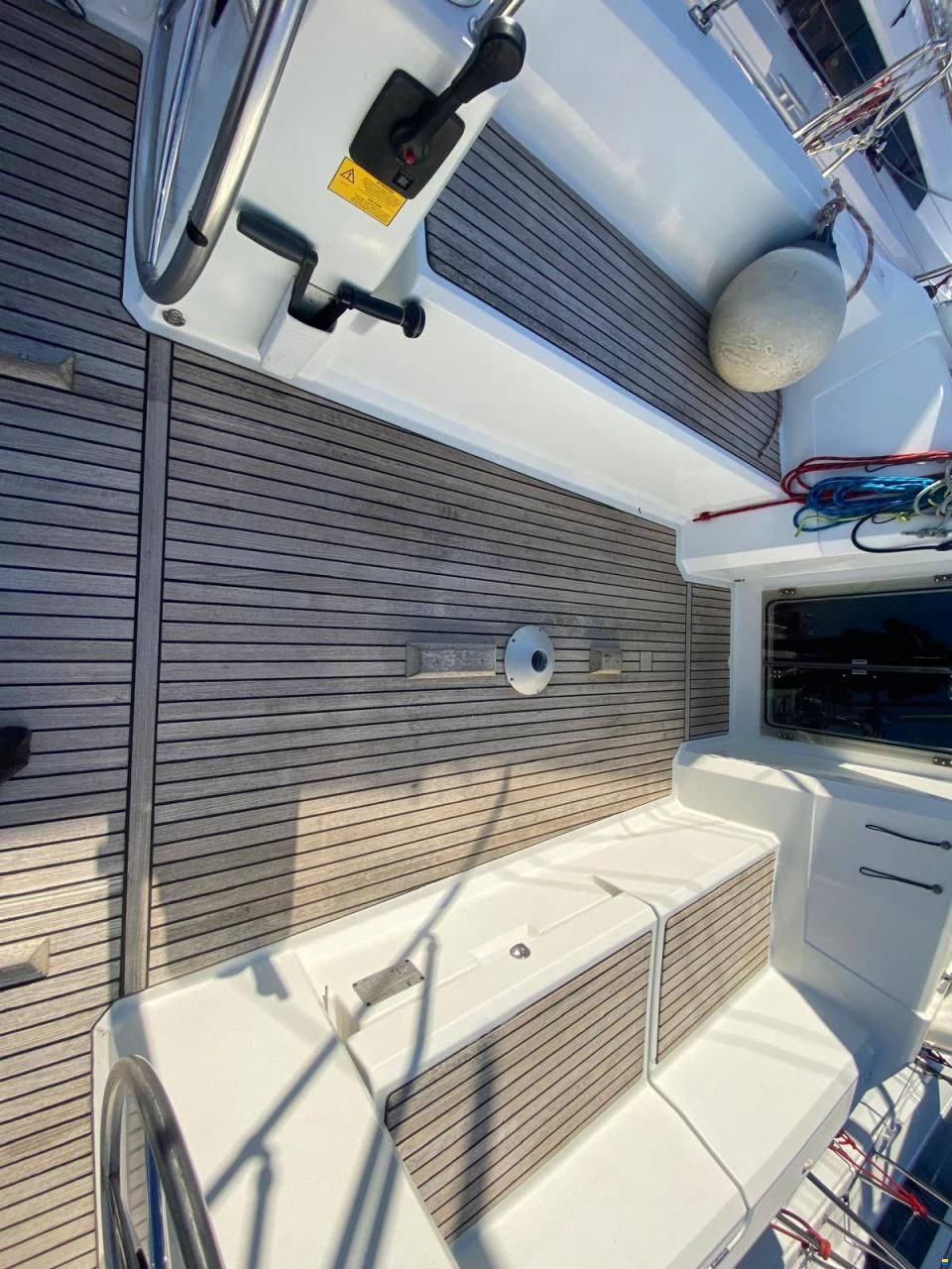 Beneteau oceanis 38.1