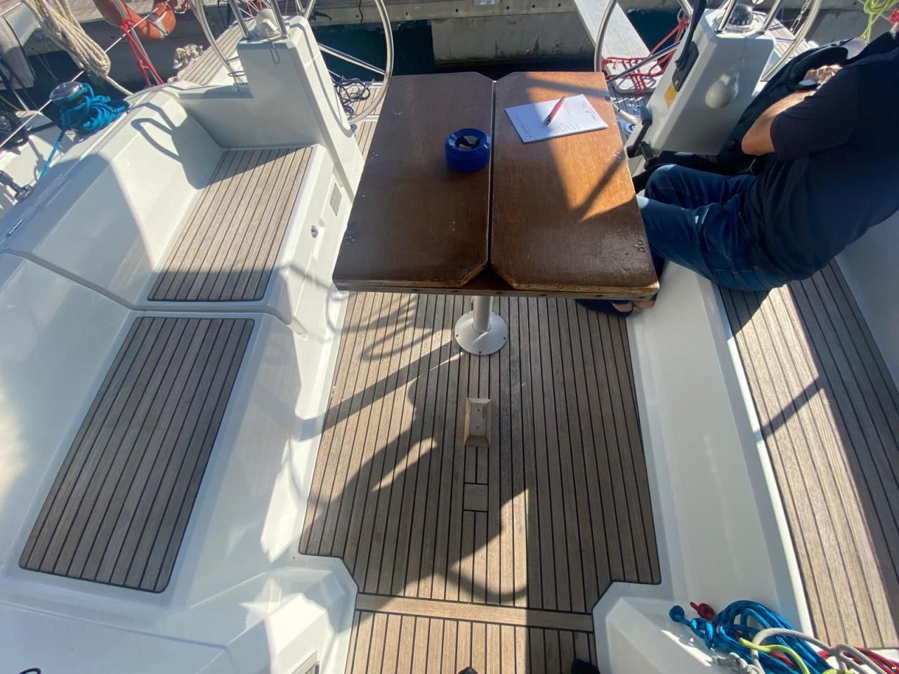 Beneteau oceanis 38.1