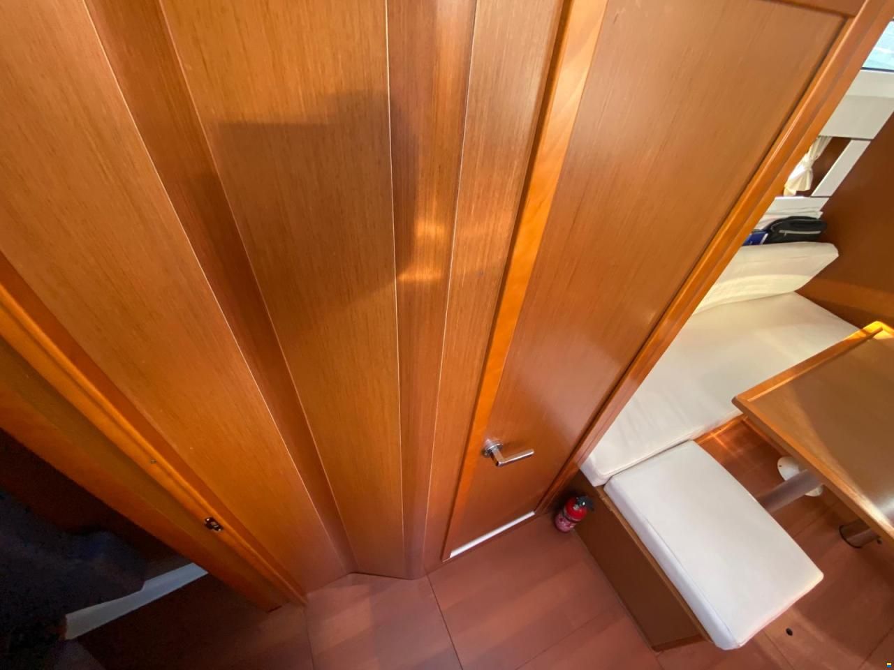 Beneteau oceanis 38.1