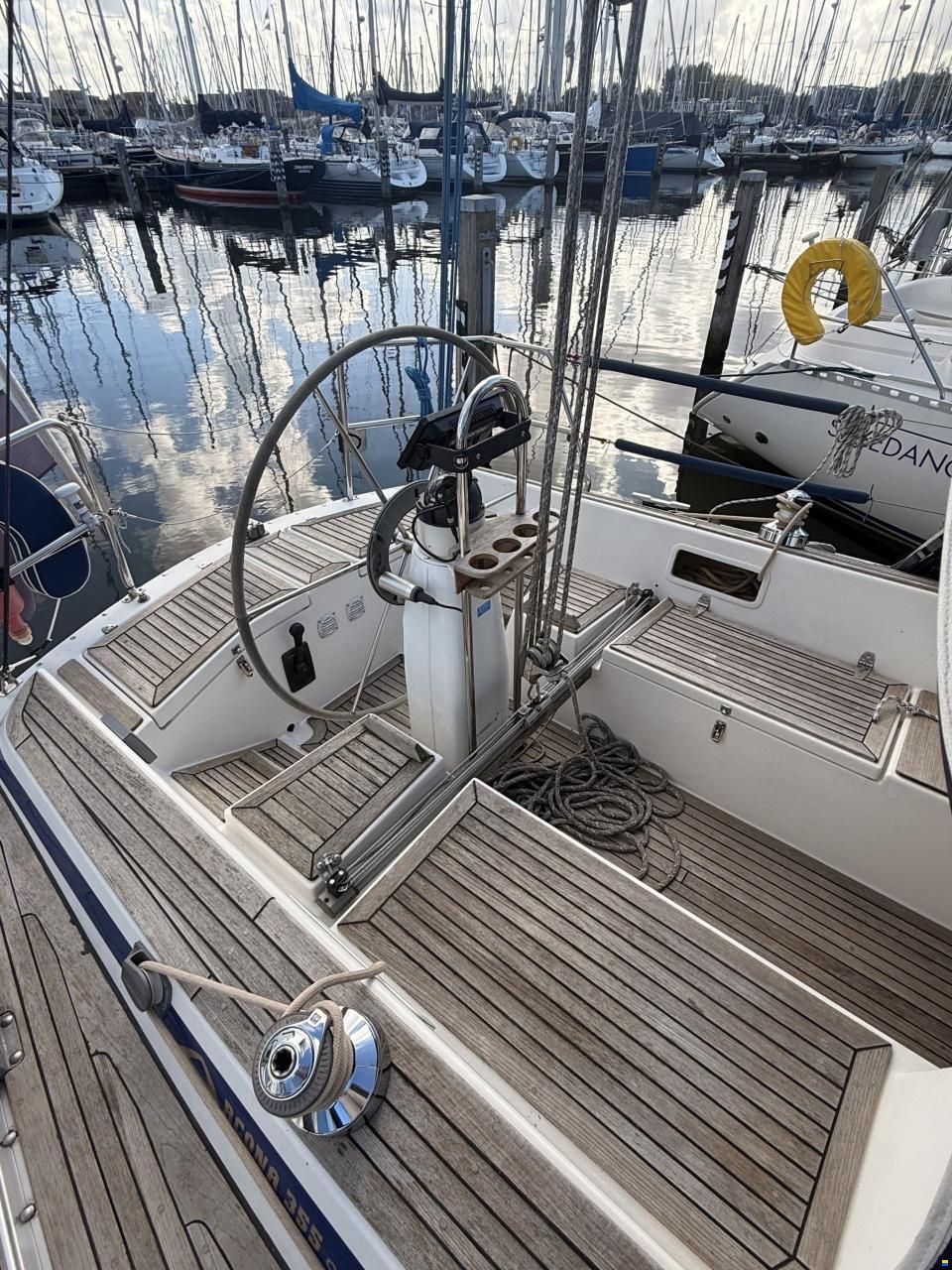 Arcona 355