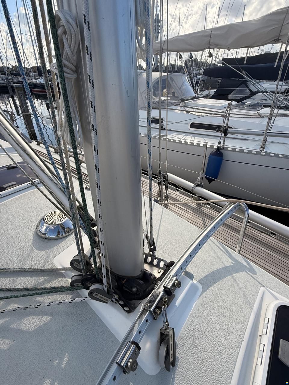Arcona 355