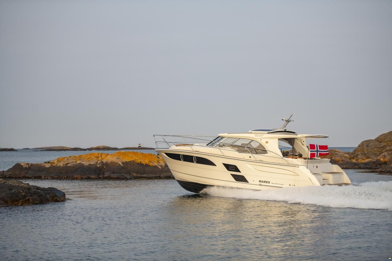 Marex 360 Cabriolet Cruiser