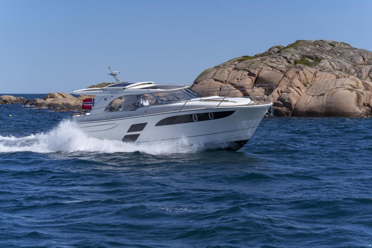 Marex 360 Cabriolet Cruiser
