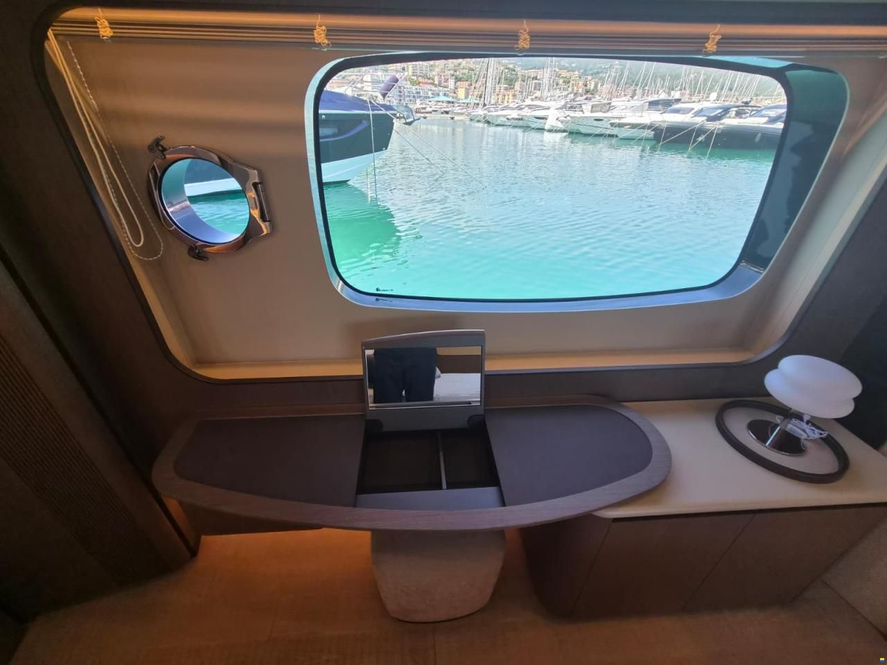 Absolute Navetta 58