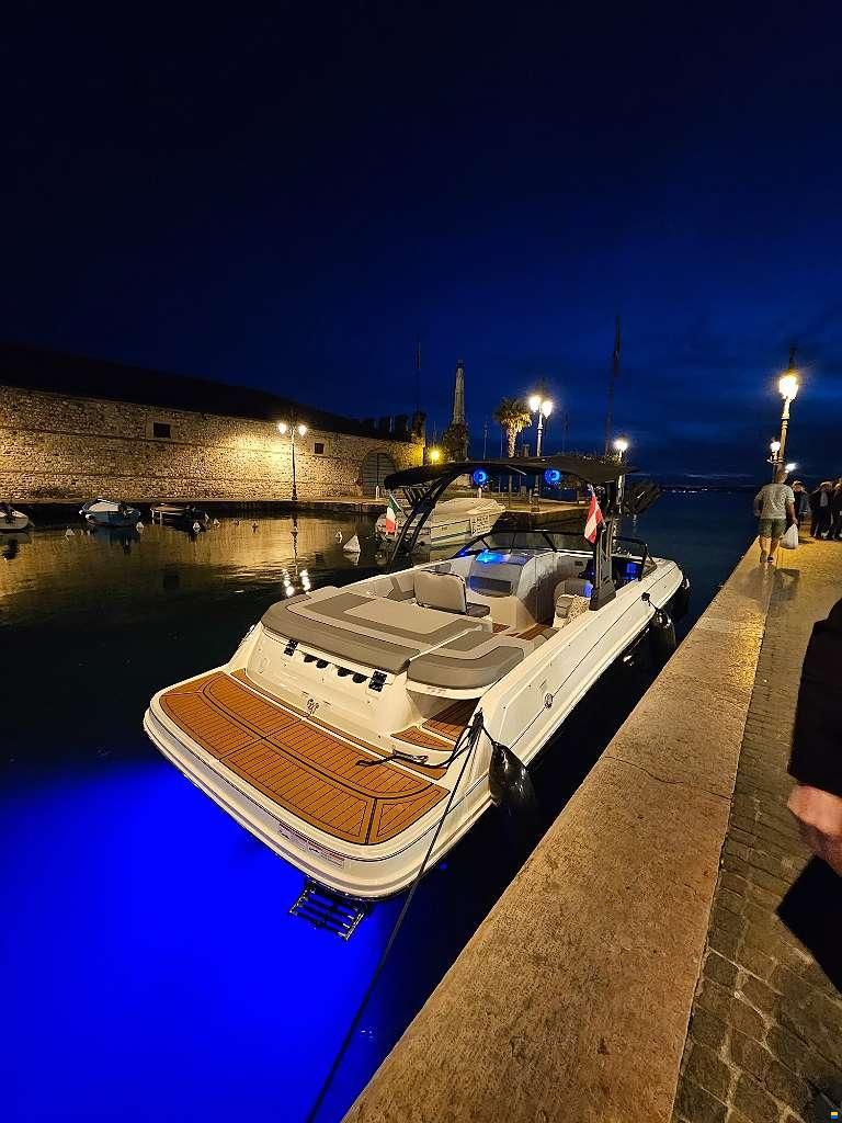 Bayliner VR6E IB 250 PS
