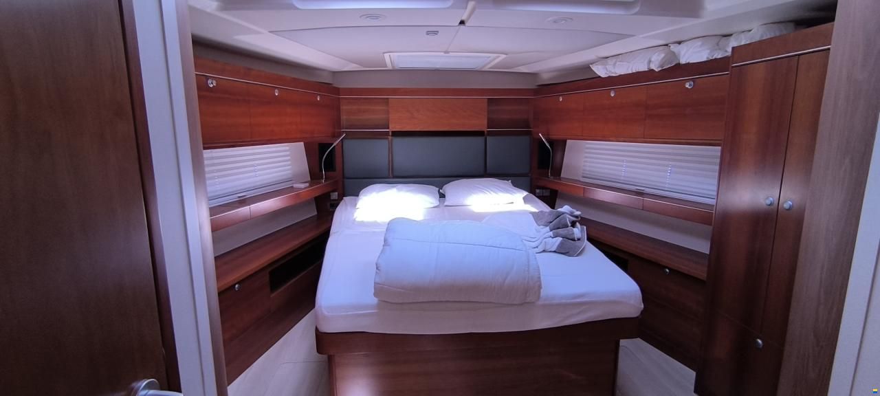 Hanse 575