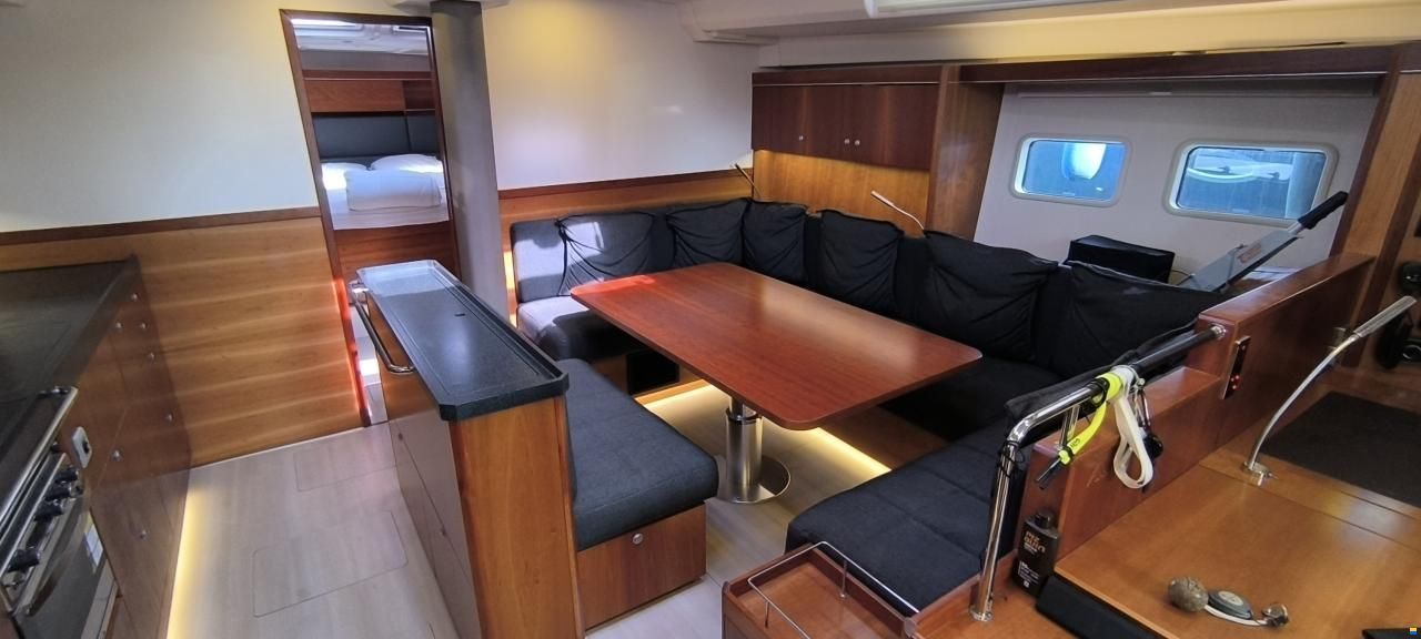 Hanse 575