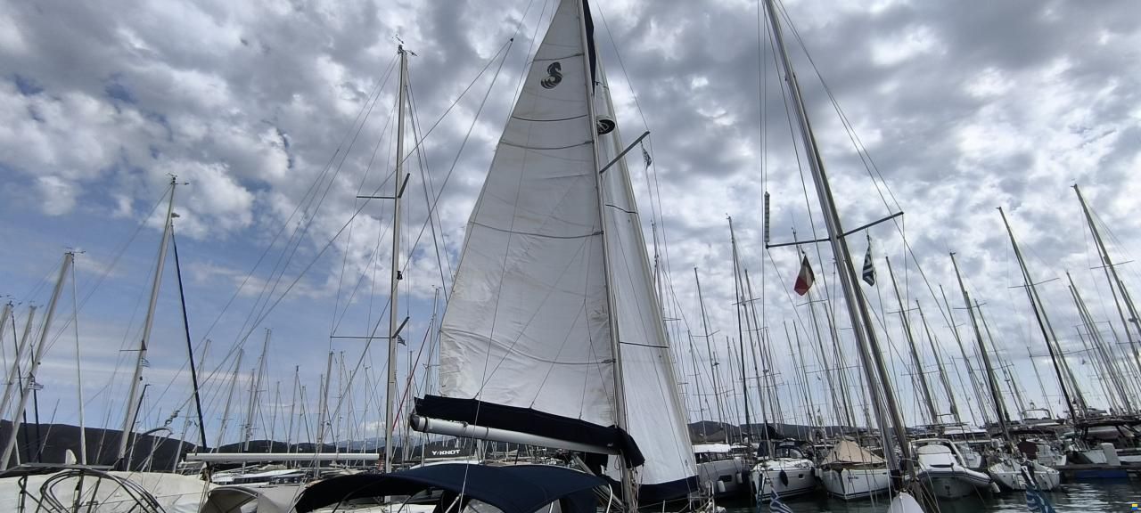 Beneteau Oceanis Clipper 323