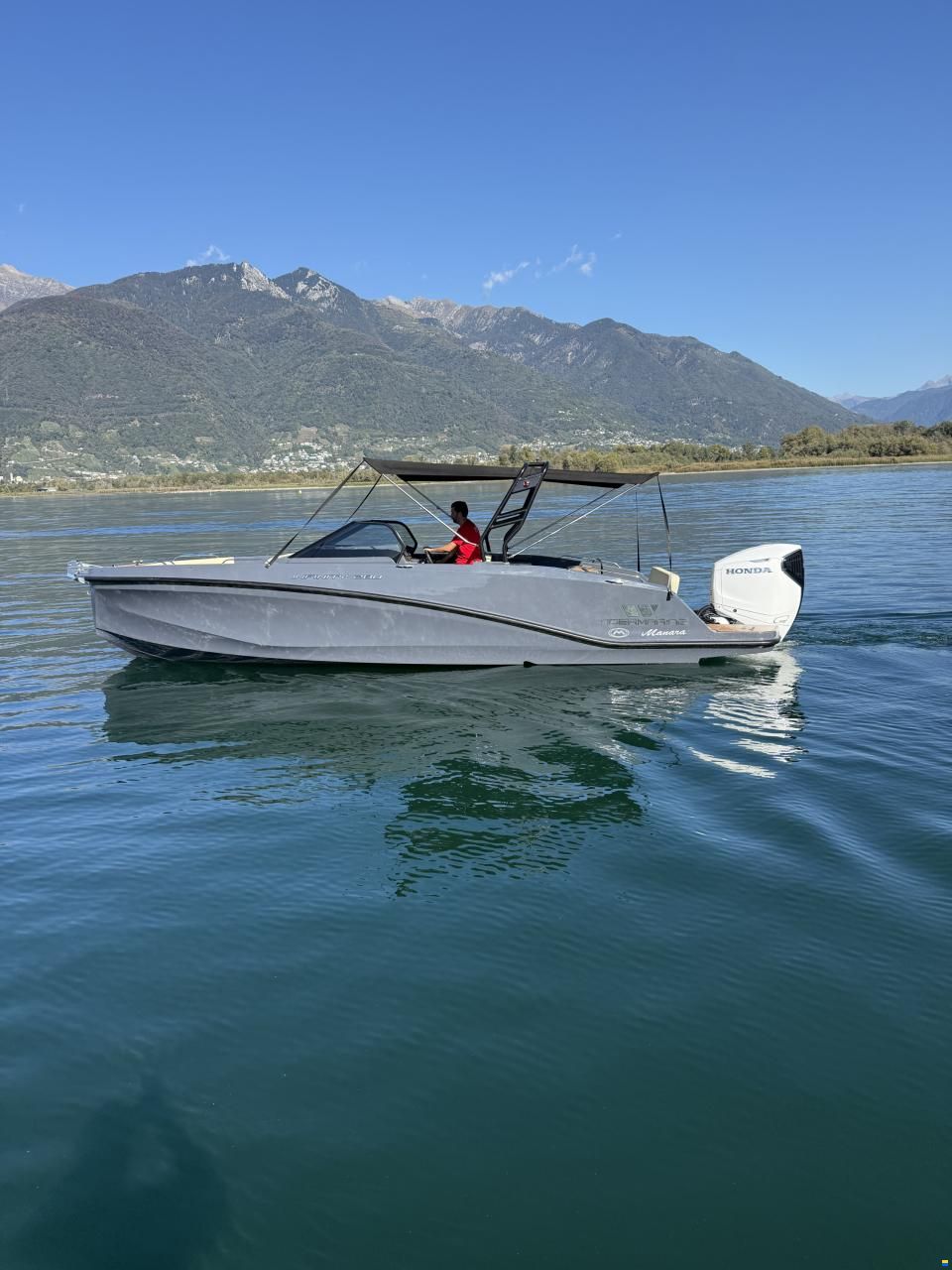 Manara Infinity 28'
