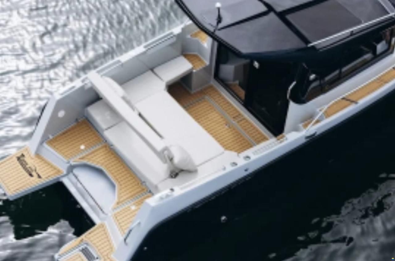 Manara Pilothouse 775 Pleasure
