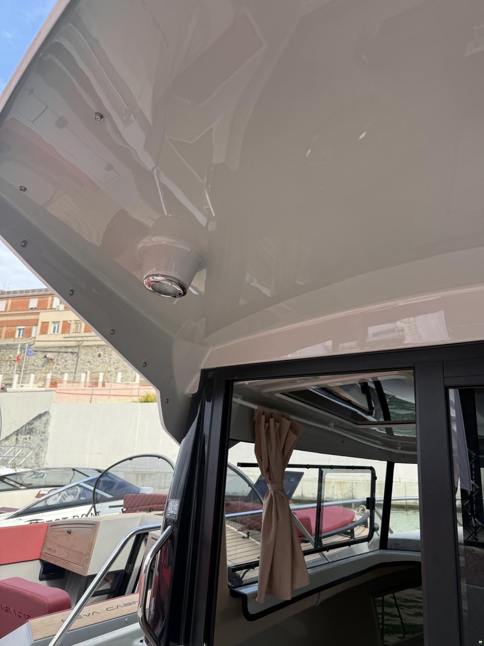 Manara Pilothouse 775 Pleasure