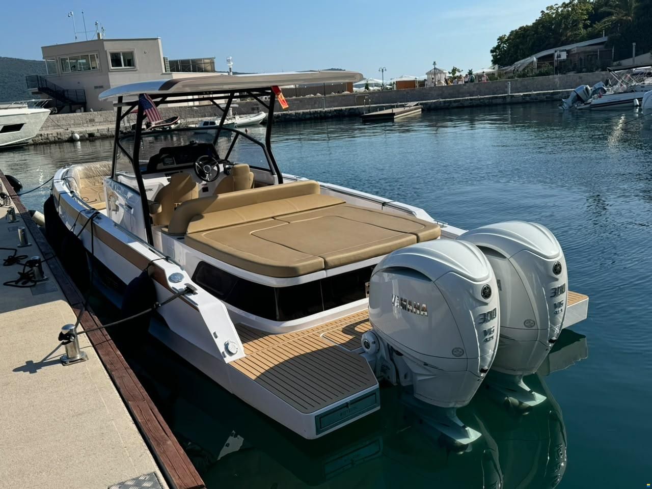 Sterk 31 RC