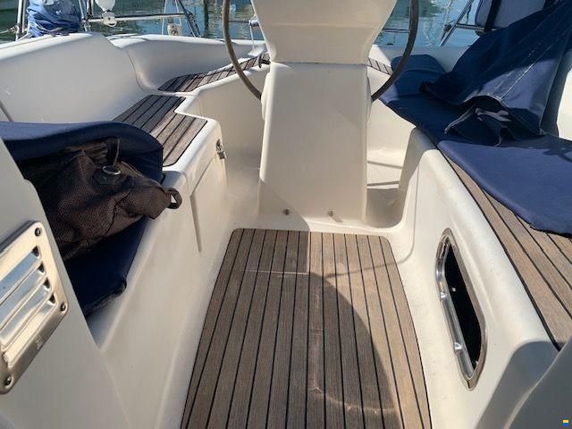Bavaria 31