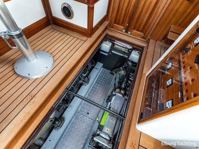 Rapsody 40 Offshore