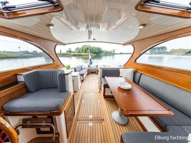 Rapsody 40 Offshore