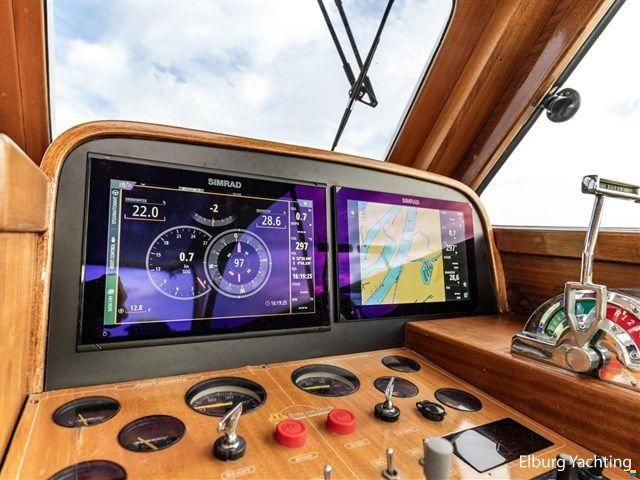 Rapsody 40 Offshore