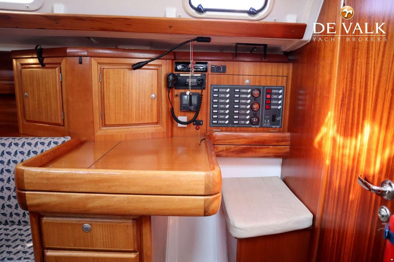 Dufour 35 Classic