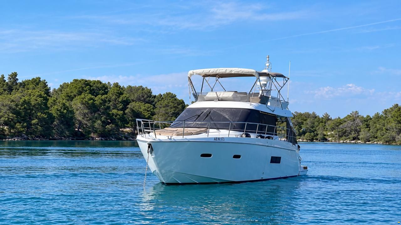 Sealine F42