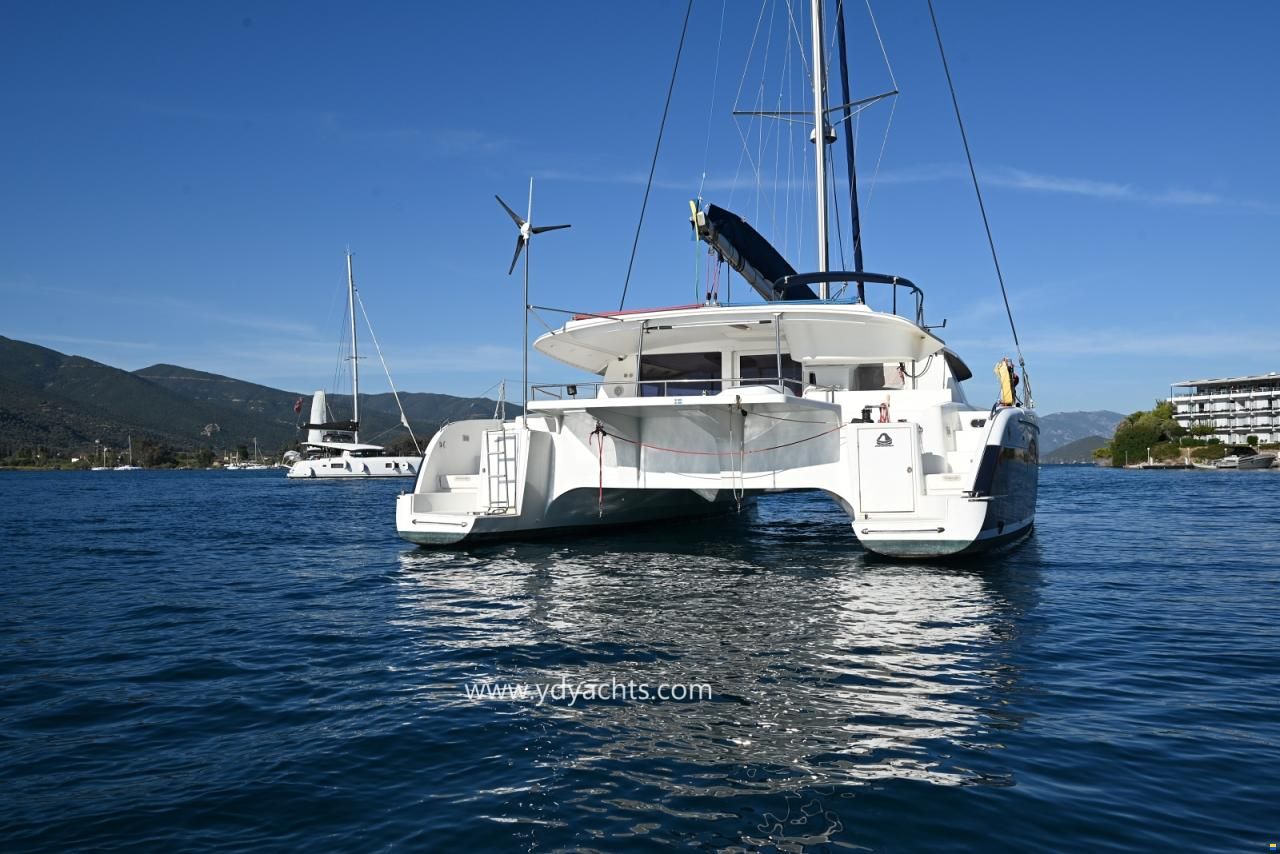 Fountaine Pajot Salina 48