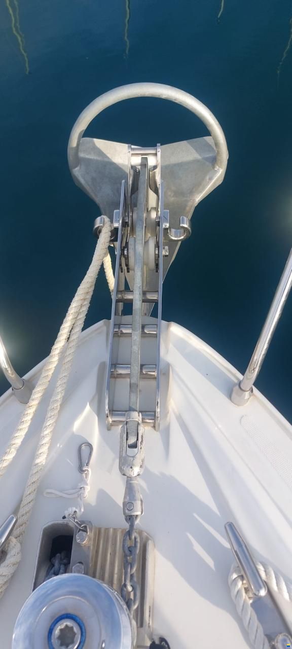 Pershing 46