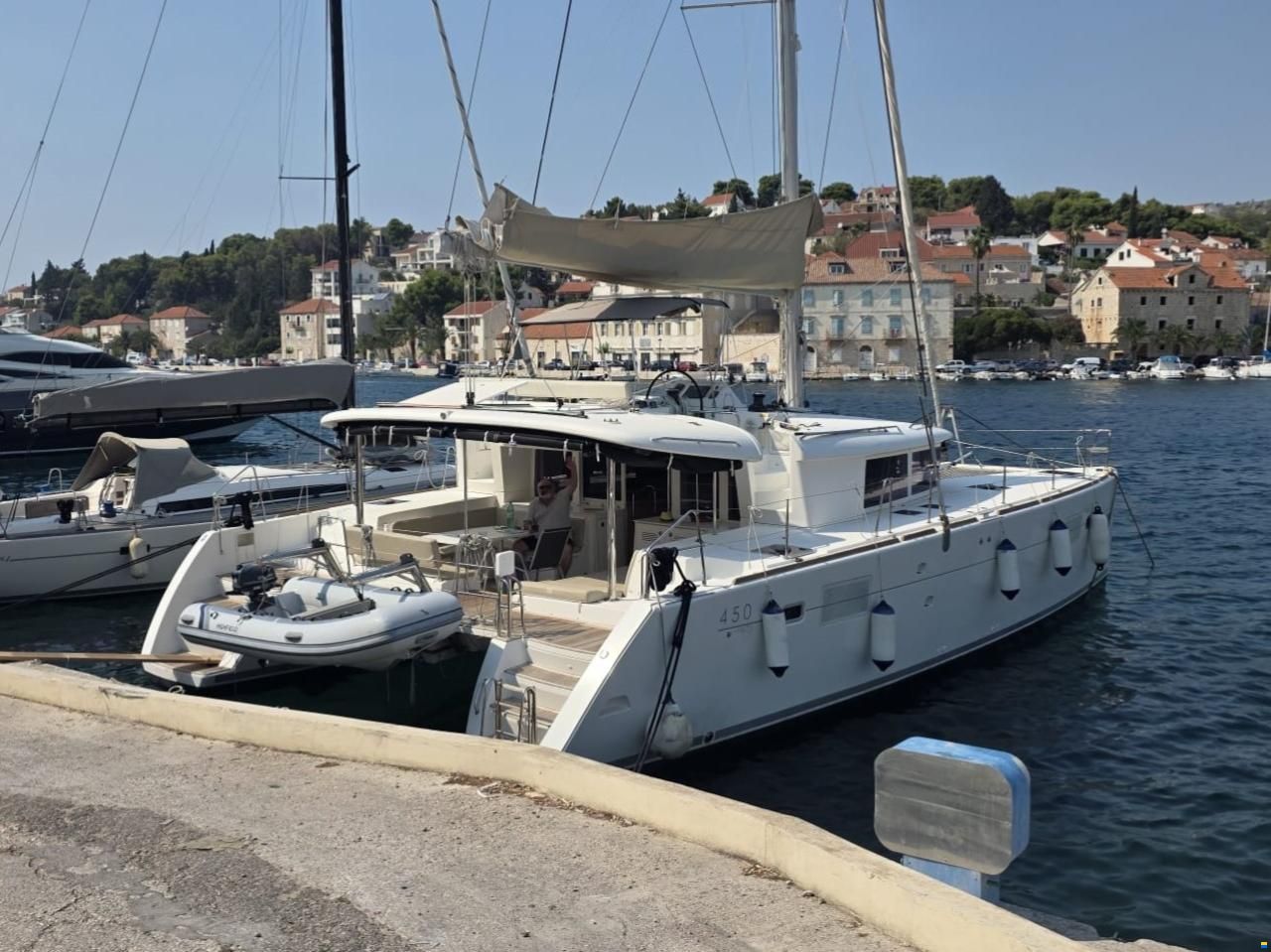 Lagoon 450 F