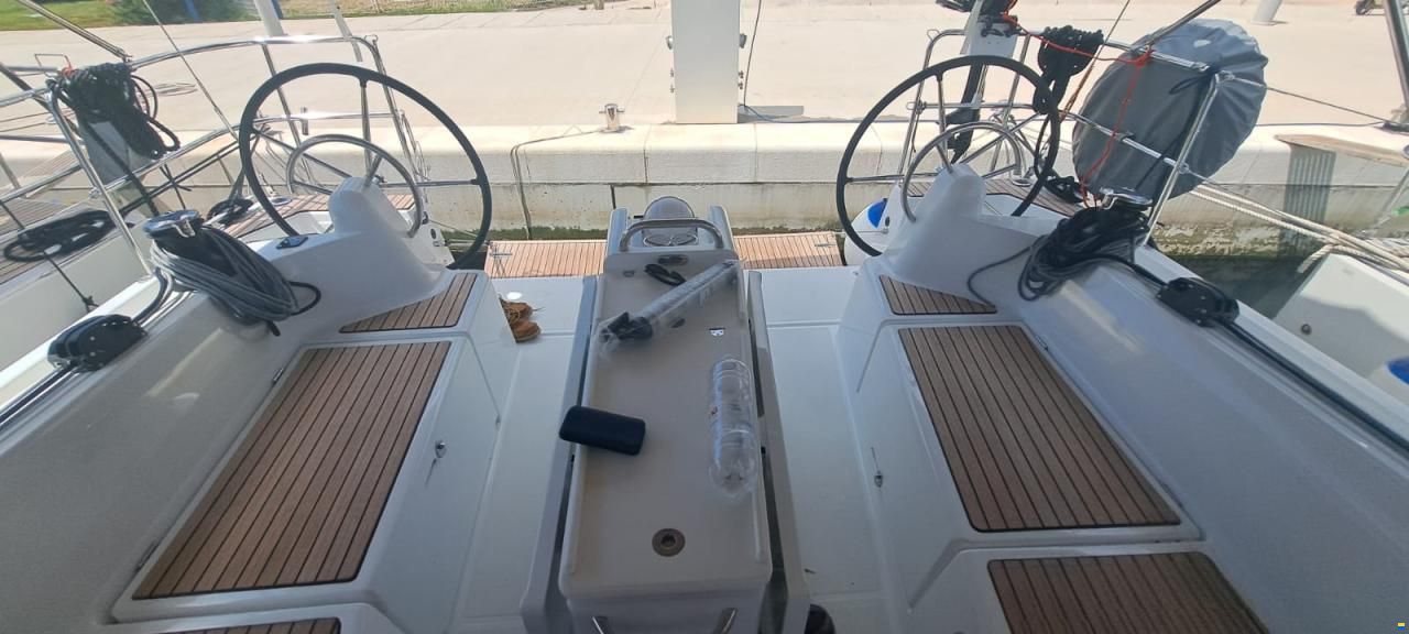 Jeanneau Sun Odyssey 410