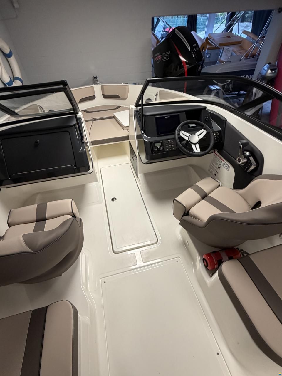 Bayliner V20