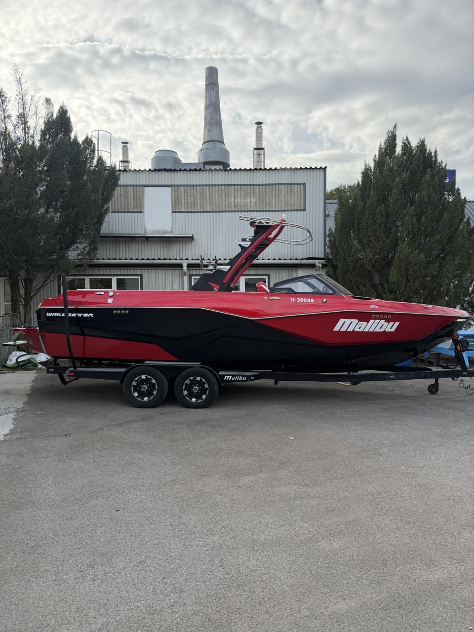 Malibu 25LSV