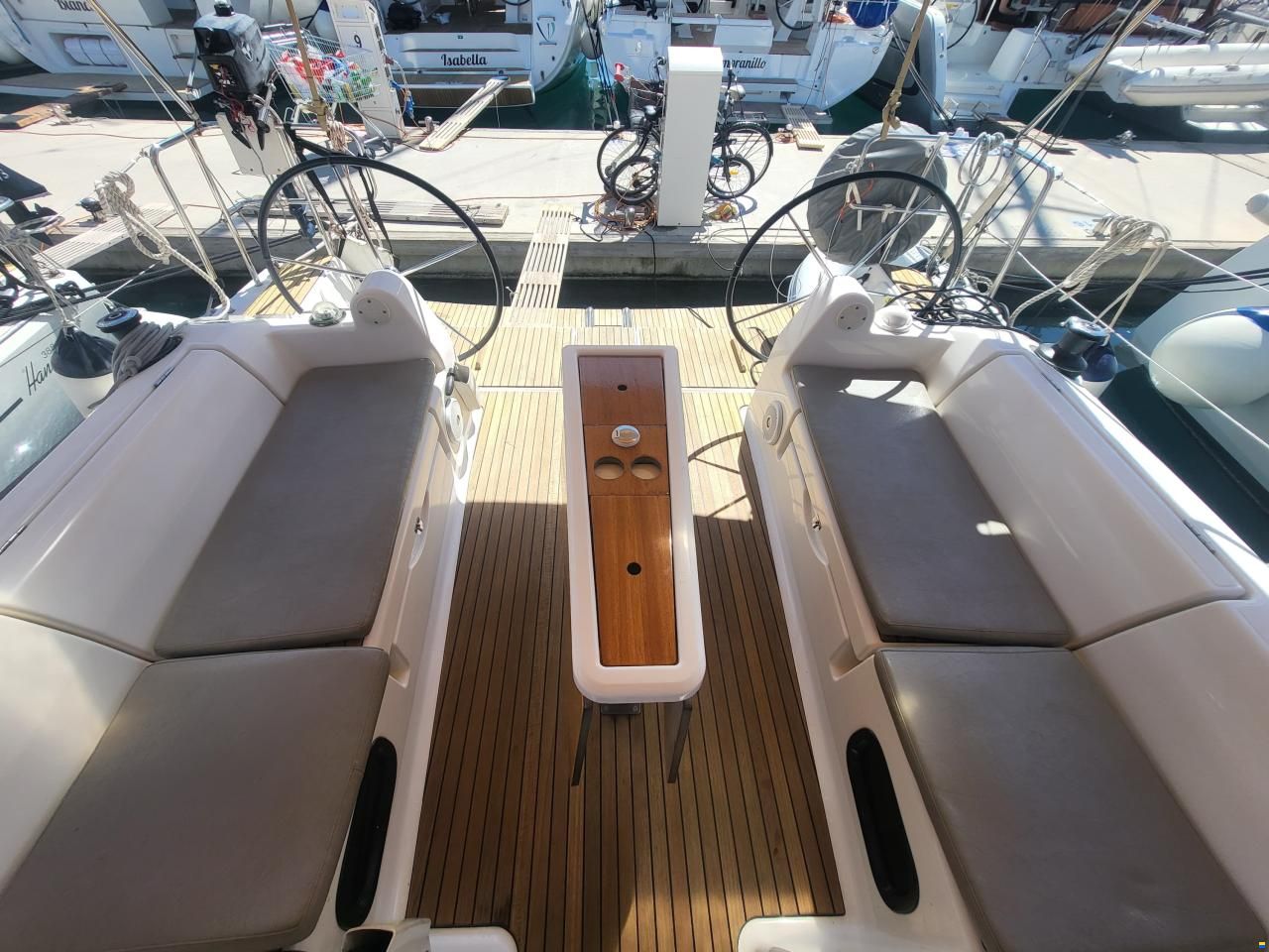 Dufour 382 GRAND LARGE