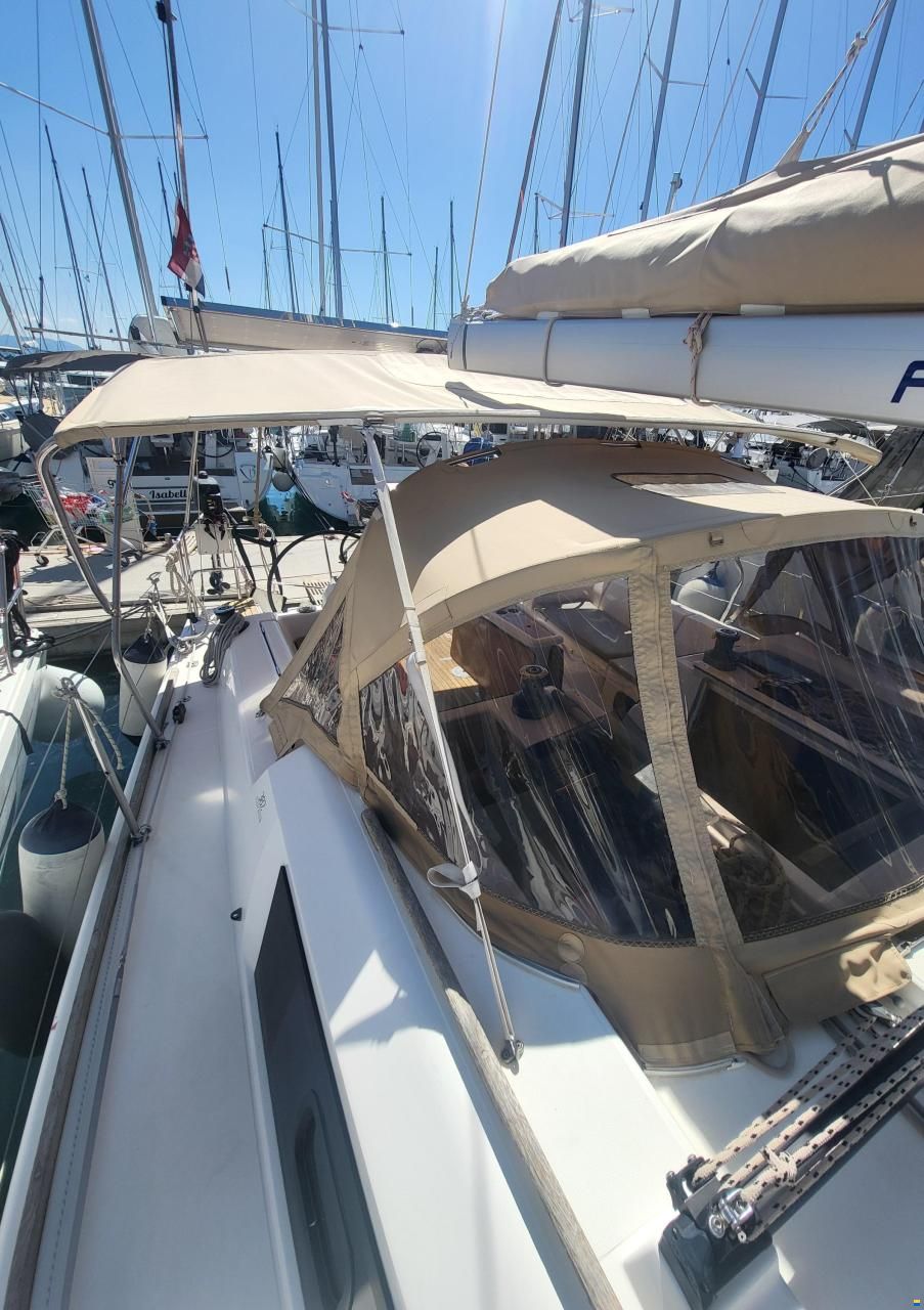 Dufour 382 GRAND LARGE